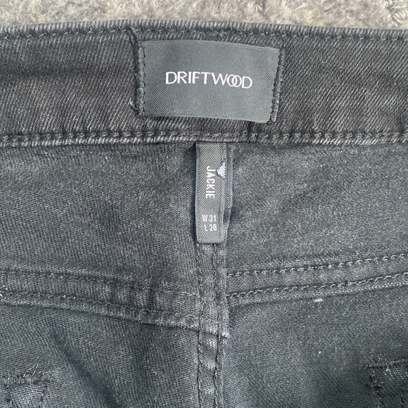 Driftwood Jeans. Size 31 / length 28. Black. Edge braiding detail. - Picture 3 of 5